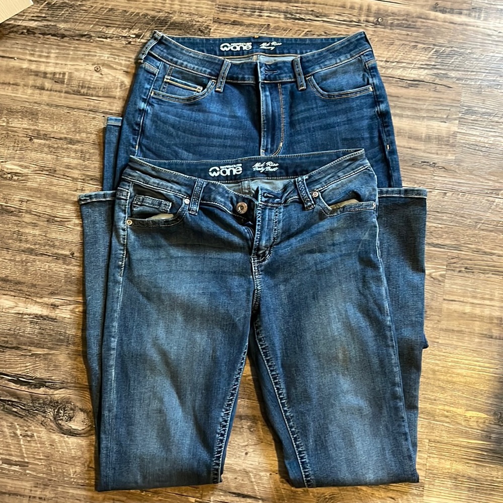 Set of two pair wear house one jeans
